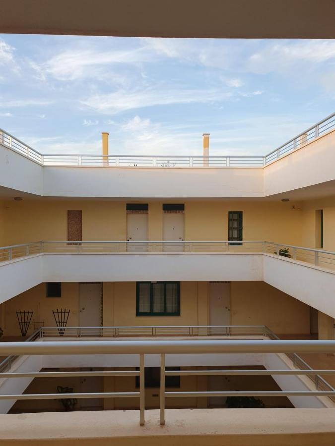 Holiday Properties Commercial Center Santa Maria Buitenkant foto